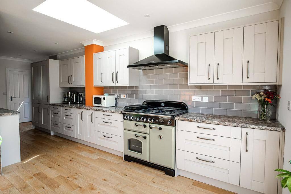 North Beach House - 3 Bedroom Fully Equipped Spacious House Perfect For Family Getaways In Bridlington Dış mekan fotoğraf